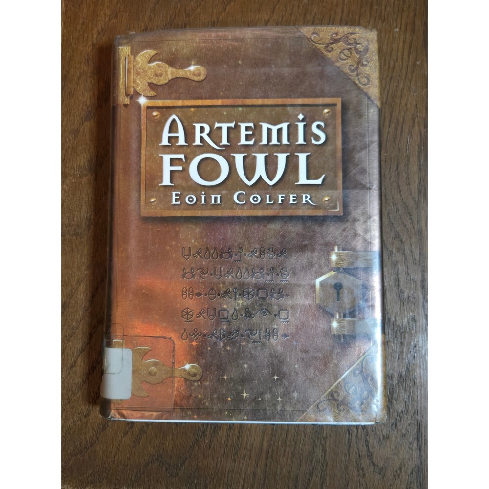Artemis Fowl by Eoin Colfer 2001 Hardcover First Edition Ex-Library 0786808012